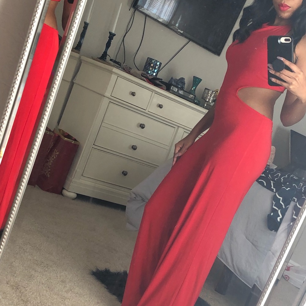 Red Jumpsuit - Picture 4 of 8